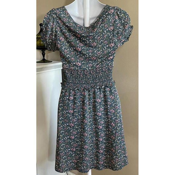 Urban Outfitters Floral Smocked Mini Dress-Womens Small Petite - Picture 2 of 8
